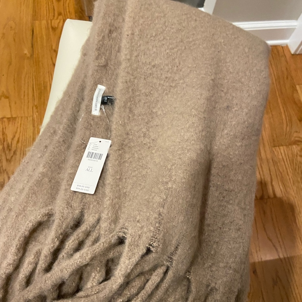 Anthropologie blanket scarf brown